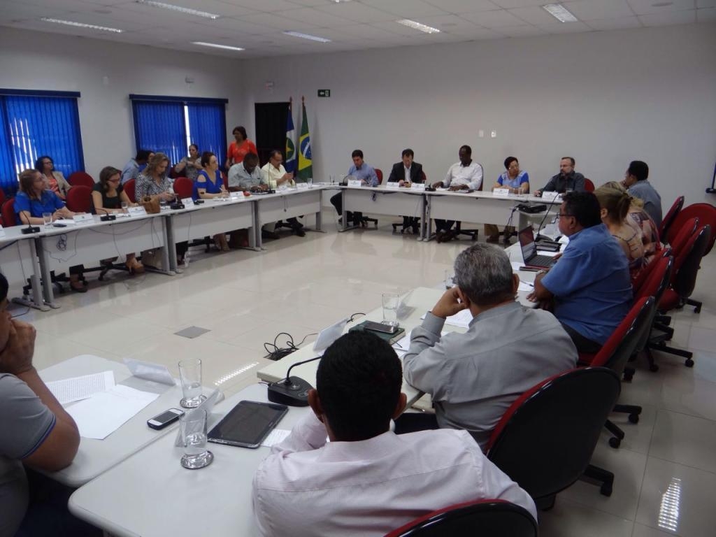 Sejudh apresenta Plano de Polticas sobre Drogas para profissionais da rea, professores, conselheiros e servidores. - Foto por: Sejudh-MT