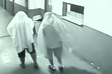 Fantasmas atacaram a prefeitura de Novo Gama, em Goi�s (TV Globo/Reprodu��o)