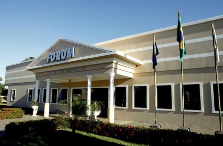 O Frum de Juna, onde o juiz Vagner Dupim decretou a priso do professor