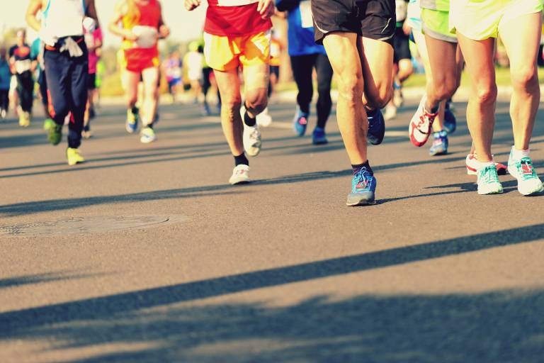 Especialistas explicam que enquanto exerccios moderados e regulares aumentam a produo de testosterona, aqueles longos e extenuantes diminuem o hormnio, o que afeta seu desejo sexual. (iStockphoto/Getty Images)