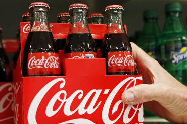Descoberta interrompeu a produ��o na f�brica da Coca-Cola em Lisburn (Kevin Lamarque/Reuters/VEJA)