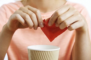 Mulher, adoante, caf (Istock/Getty Images)