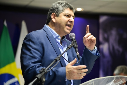 O deputado Guilherme Maluf, que acusou Riva de mentir em depoimento