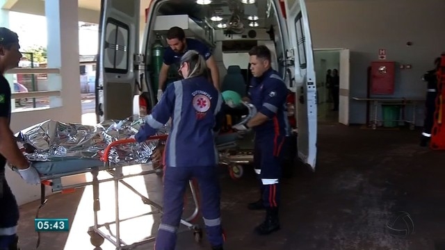Idoso de 70 anos morreu aps ser atropelado em Tangar da Serra (Foto: Reproduo/TVCA) Idoso de 70 anos morreu aps ser atropelado em Tangar da Serra (Foto: Reproduo/TVCA)