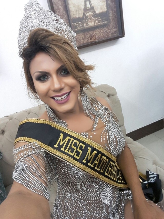 Janvier avalia que o maior preconceito enfrentado pelos transformistas parte da prpria comunidade LGBT (Foto: Arquivo pessoal/ Janvier Pinheiro)