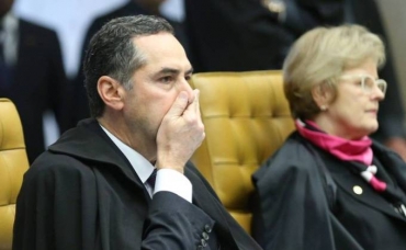 Os ministros do STF Luis Roberto Barroso e Rosa Weber (Andr� Coelho/Ag�ncia o Globo)