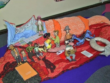 Grupo Os Tapetes Contadores de Histrias (RJ) apresenta o espetculo 