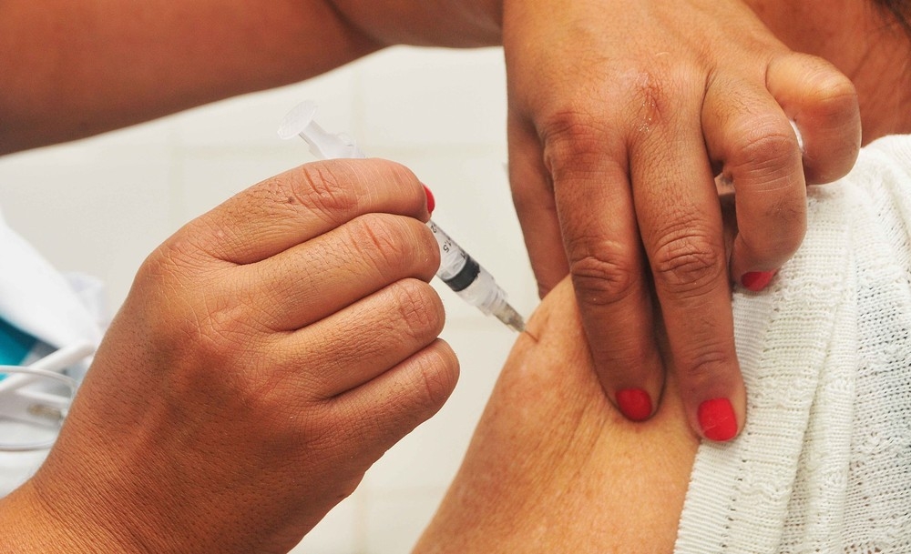 Vacinao contra a gripe ser neste sbado em todos os postos do estado (Foto: AurlioAlves/Prefeitura de Ferraz)