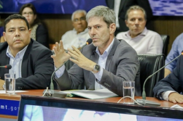 O secretrio de Estado de Segurana Pblica, Rogers Jarbas