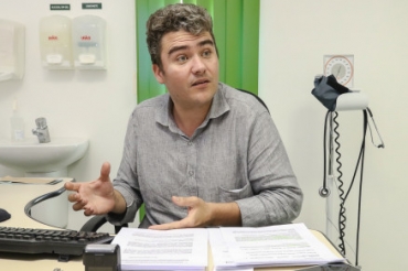 O mdico Lawrence de Oliveira, psiquiatra especialista no tratamento de obesos