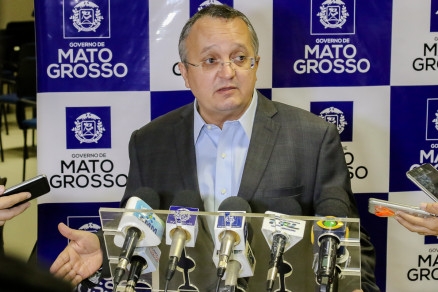 O governador Pedro Taques:  um direito dos servidores rejeitar a proposta