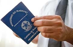 Maior diferencial de maio em rela��o a abril � que os novos empregos gerados se tornaram realidade em cinco dos oito principais setores