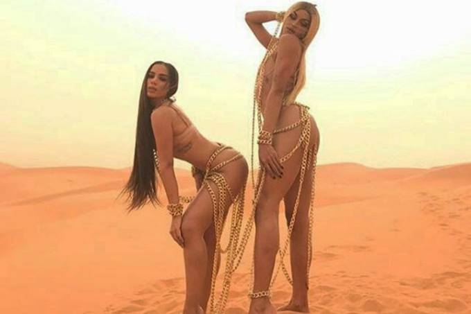 Anitta e Pabllo no Deserto do Saara, no Marrocos (Reproduo/Instagram)