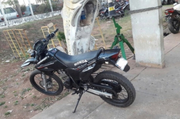 A moto que era anunciada no site de venda OLX