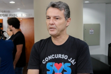 Oscarlino Alves afirmou que h outras pautas reivindicadas pelos servidores