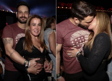 Zuli Camargo com o namorado, durante show em S�o Paulo