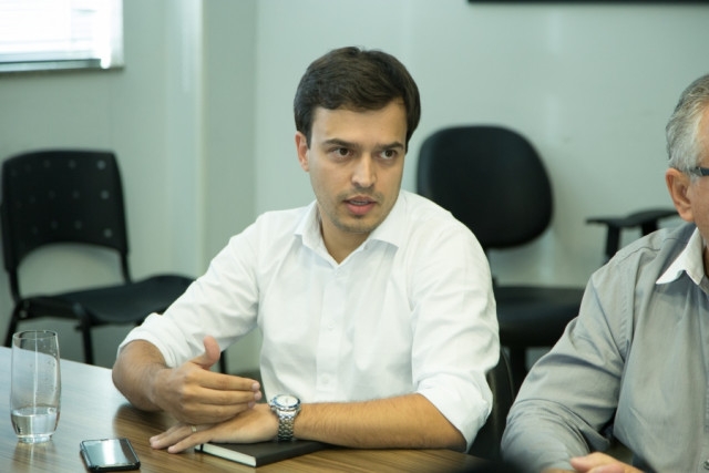 Advogado Flvio Barra, responsvel pela defesa de Neri Geller, tenta reverter a priso temporria do deputado eleito