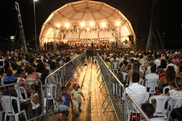 Cantata realizada pelo grupo no ltimo final de semana