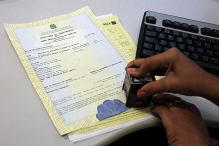 Levantamento usou a Central Nacional de Informaes do Registro Civil como base central