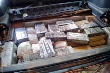 Parte da droga apreendida foi encontrada dentro de uma Pajero, em Paranatinga