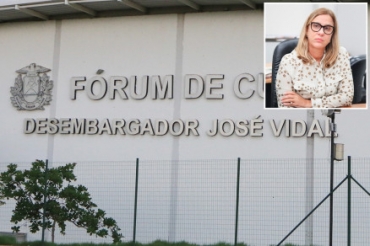 A juza Vandymara Galvo Ramos Paiva Zanolo (detalhe), que assinou a deciso