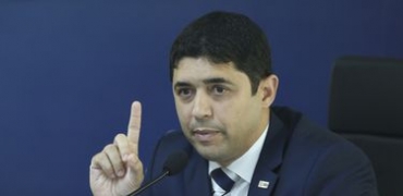 Ministro Wagner Rosrio