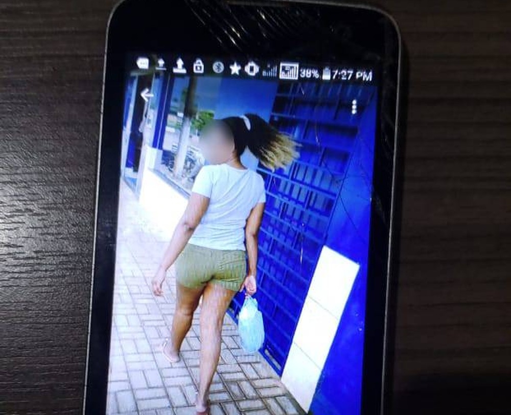 Homem foi preso em So Jos do Rio Claro, a 325 km de Cuiab, depois de tirar fotos de partes ntimas de mulheres  Foto: Polcia Civil de So Jos do Rio Claro/Divulgao