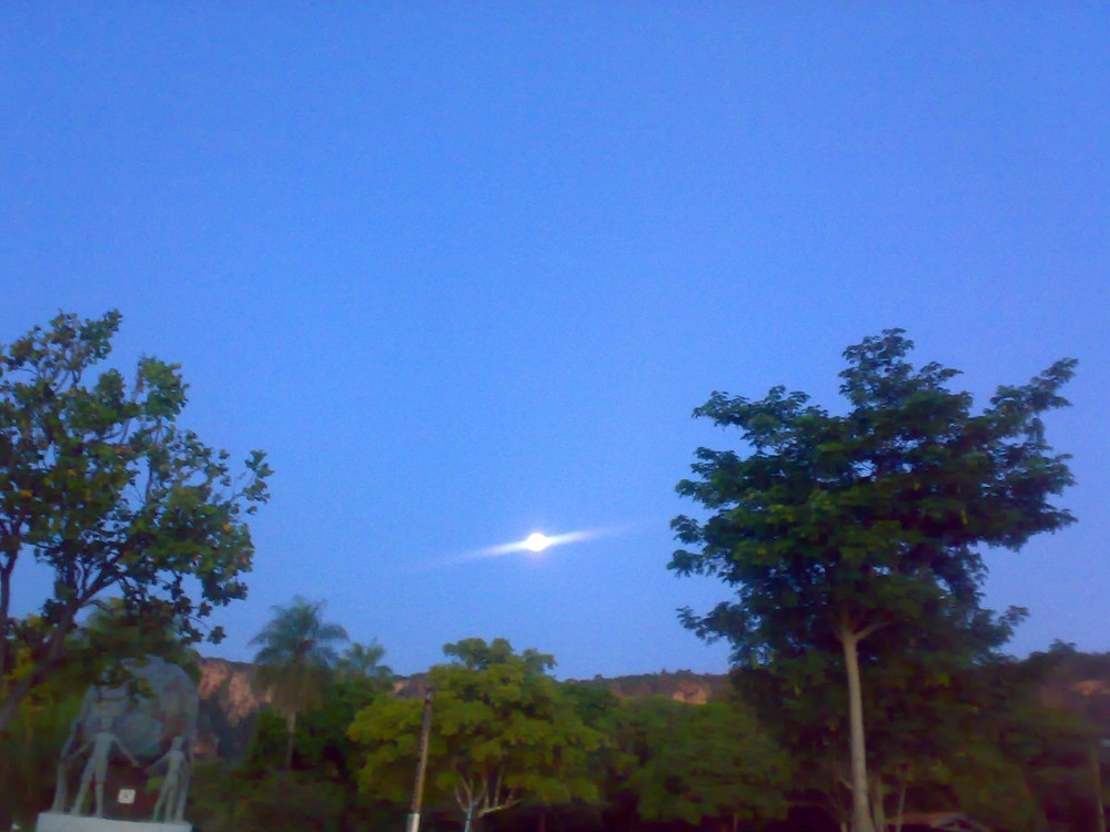 Objeto no identificado foi visto no cu pelos moradores de Chapada dos Guimares  Foto: Maria Generosa da S. Hobsbach