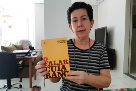 A escritora do livro 