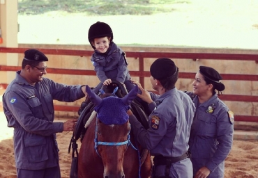 UFMT e PM inauguram Centro de Equoterapia para crianas com deficincia  Foto: Vinicius Silva/PM-MT