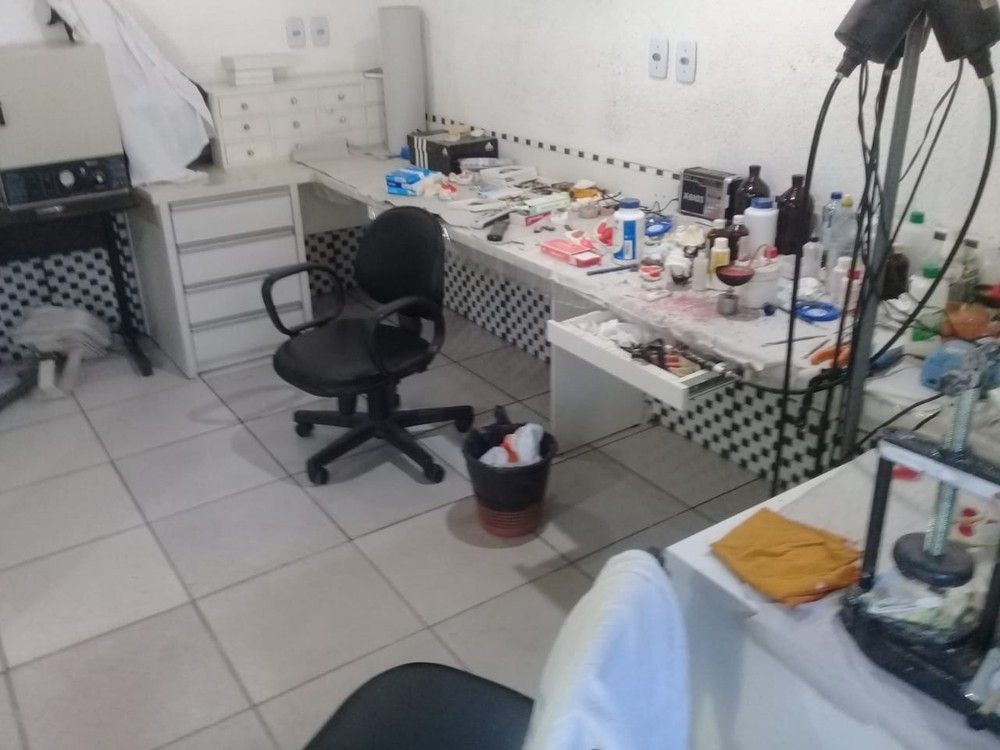 Situao sanitria das clnicas foi considerada precria, segundo o CRO-MT  Foto: Divulgao
