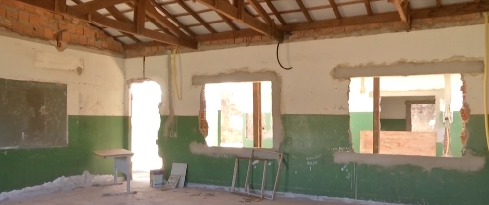 Mais de 400 escolas precisam de reforma no estado  Foto: TVCA/ Reproduo