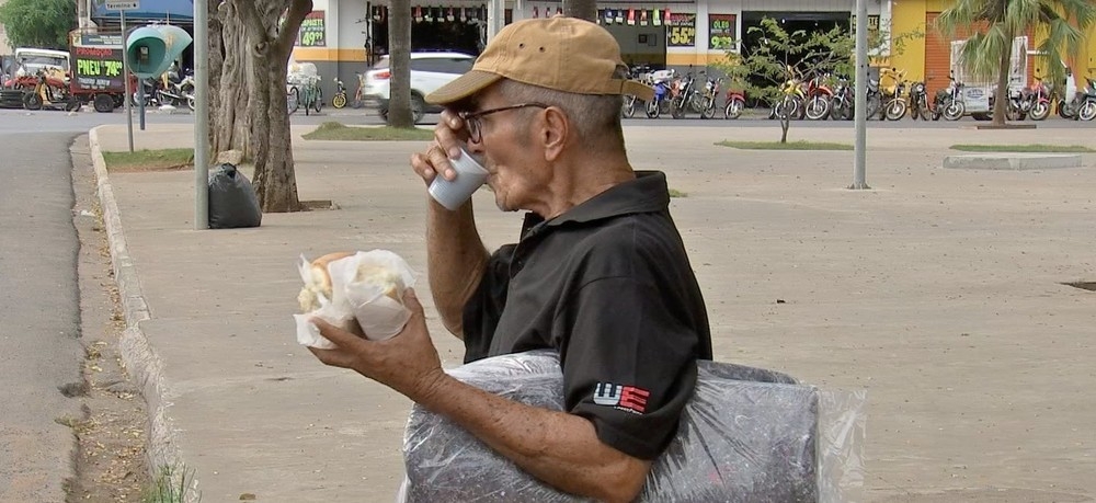 Gutierrez diz que no tem famlia  Foto: TVCA/Reproduo