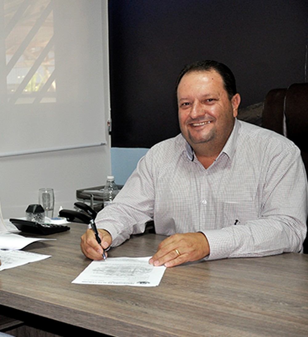 Fbio Mauri Garbugio, prefeito de Alto Taquari  Foto: Reproduo/ Facebook