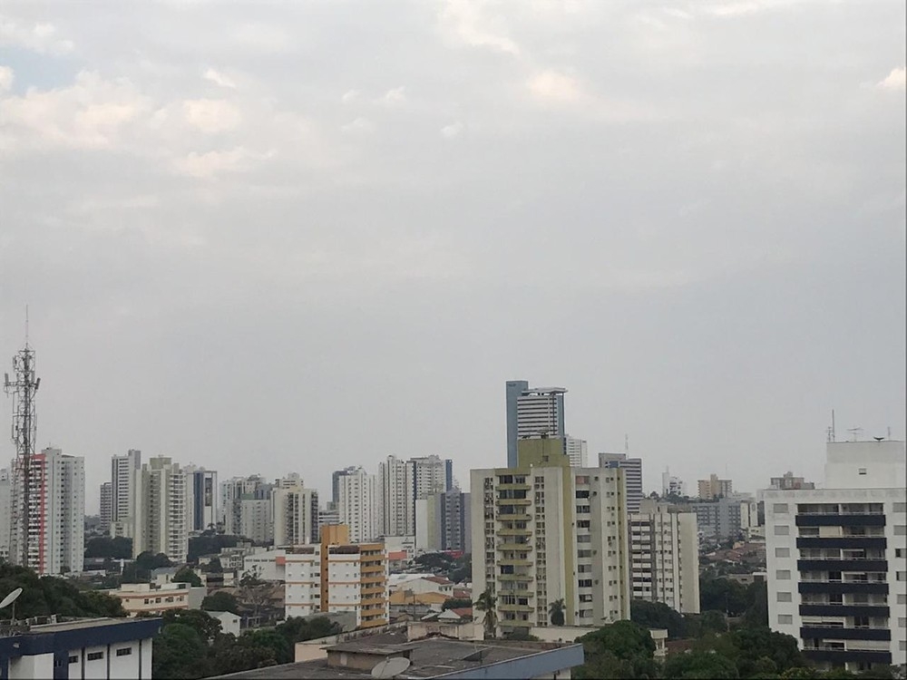 Tempo seco e fumaa contribuem para infeces respiratrias, diz pneumologista  Foto: Yago Oliveira/G1 MT