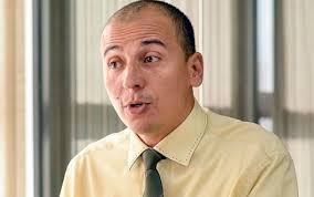 O Procurador Mauro, que se tornou figurinha carimbada nas eleies dos ltimos anos