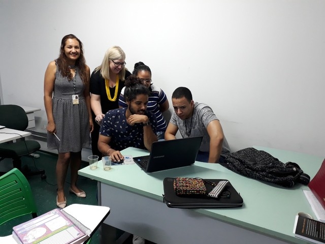 Alunos contaram com o apoio de uma professora que  doutora em lingustica  Foto: Arquivo pessoal