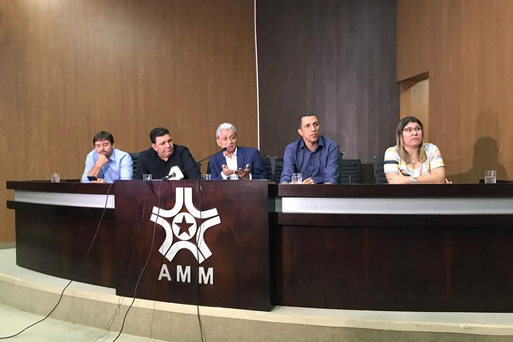 Prefeituras entraro em recesso para conter gastos  Foto: Kessillen Lopes/G1