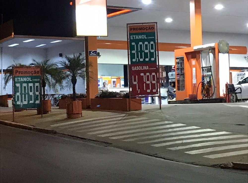 Preo do etanol sobe nos postos de Cuiab  Foto: Yago Oliveira/G1