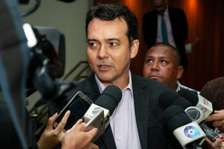 O deputado de oposio Ldio Cabral: ao contra lei