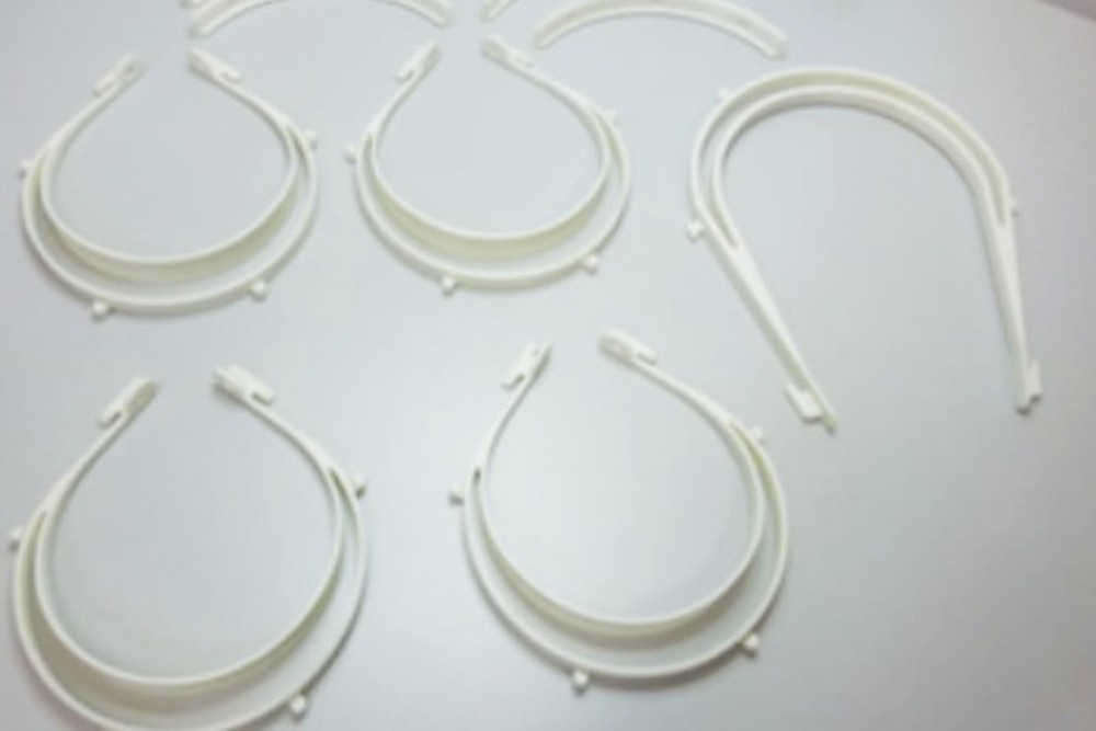 Protetores sero doados aos profissionais de sade  Foto: UFMT/Divulgao