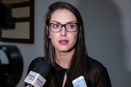 A deputada Janaina Riva, que foi garantidora do contrato