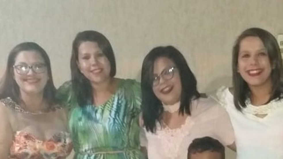 Lgia, Dalylla, Talytta e Samylla: filhas relatam viver pesadelo aps morte de me em decorrncia da Covid-19  Foto: Arquivo pessoal