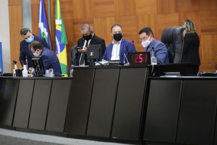Os deputados estaduais durante votao da Reforma da Previdncia, nesta quinta-feira (2)