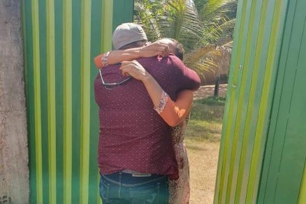 Os parentes puderam se reencontrar com ajuda da Polcia Civil