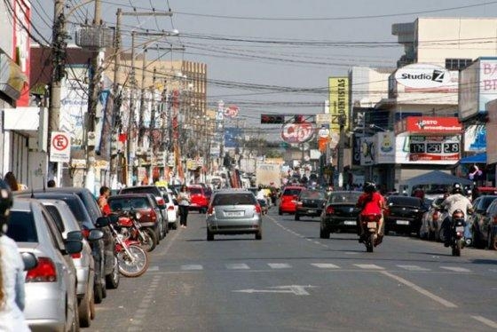 O comrcio vai funcionar no Dia dos Pais em Vrzea Grande, conforme decreto municipal