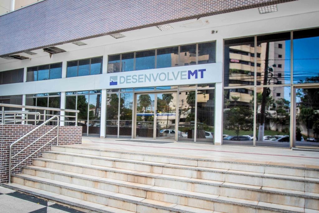 Desenvolve MT e MT Gs - Fachadas - Foto por: Christiano Antonucci