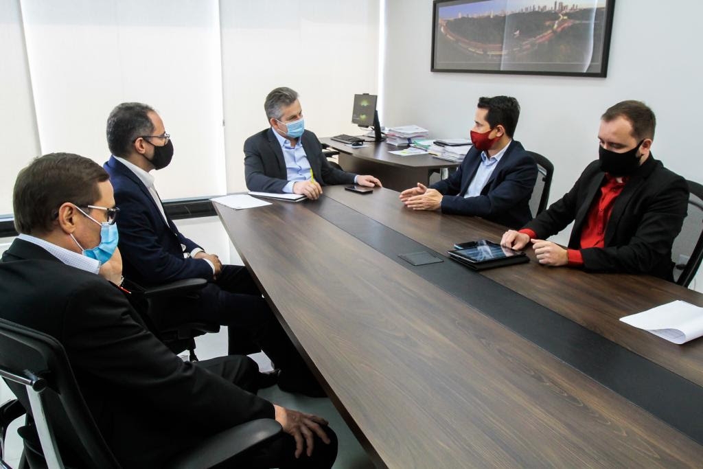 O governador Mauro Mendes, durante reunio com a diretoria da Polcia Civil - Foto por: Michel Alvim - SECOM/MT