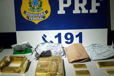 Ouro estava em uma mala no banco traseiro da caminhonete