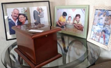 Odenir morreu no final de setembro, foi cremado e as cinzas esto guardadas. Ele pediu  famlia que elas sejam jogadas no mar